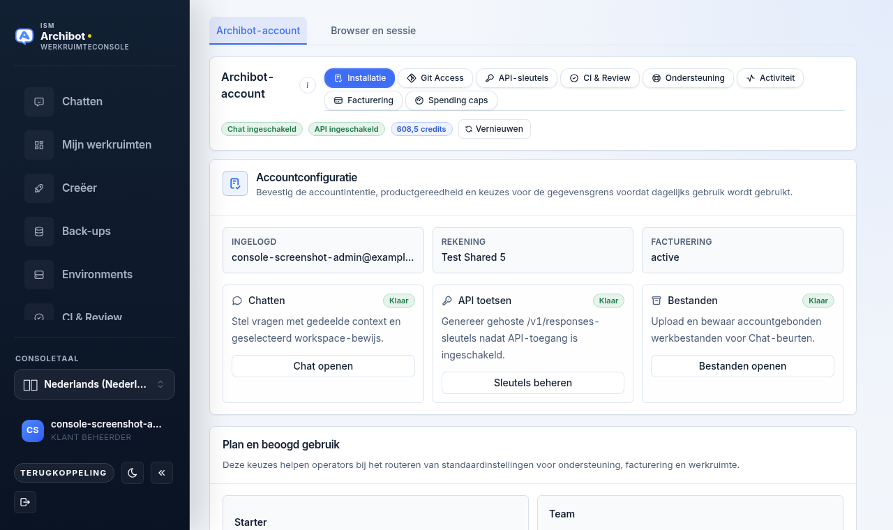 De Console-instellingen op het tabblad Archibot-account met de account-pills, statusbadges en kaarten voor accountconfiguratie op veilige voorbeeldgegevens.